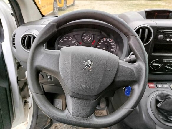2021 Peugeot Partner, белый, 1043200 рублей - вид 5