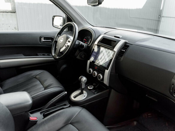 2014 Nissan X-Trail II Рестайлинг, белый - вид 13