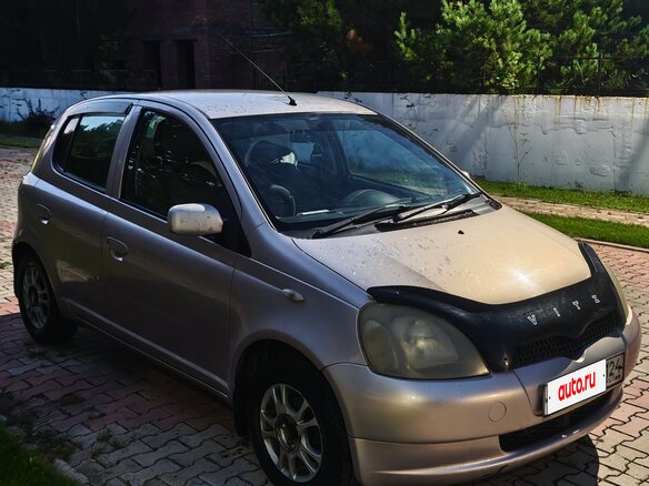 2000 Toyota Vitz I (P10), розовый, 450000 рублей