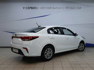 2019 Kia Rio IV, белый, 1440000 рублей, вид 3