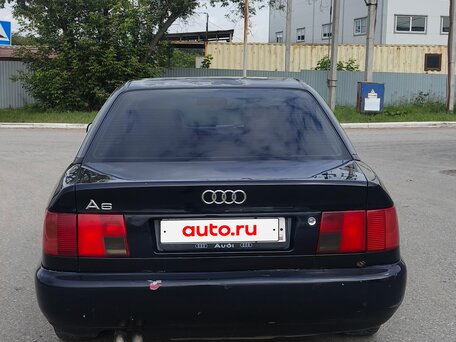 1995 Audi A6 I (C4), синий, 250000 рублей, вид 3