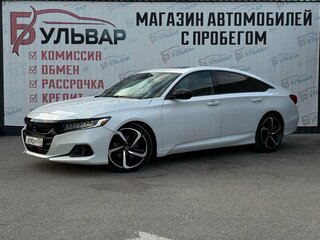 2021 Honda Accord X Рестайлинг, белый, 2930000 рублей, вид 3