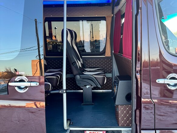 2015 Mercedes-Benz Sprinter, красный, 4950000 рублей - вид 7