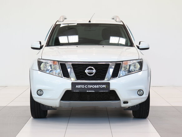 2016 Nissan Terrano III (D10), белый - вид 1