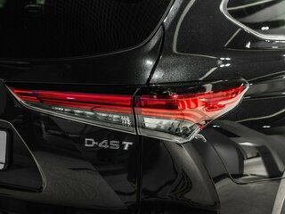 2026 Toyota Highlander IV (XU70), чёрный, 5690000 рублей, вид 3