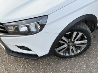 2018 Lada (ВАЗ) Vesta SW Cross I, белый, 955000 рублей, вид 3