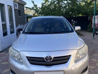 2008 Toyota Corolla X (E140, E150), серебристый, 700000 рублей, вид 2