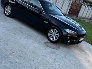2016 BMW 5 серии 520i VI (F10/F11/F07) Рестайлинг, чёрный, 1500000 рублей, вид 1