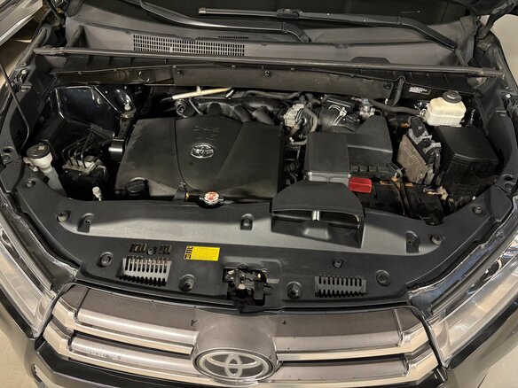 2017 Toyota Highlander III (XU50) Рестайлинг, чёрный, 2550000 рублей - вид 38