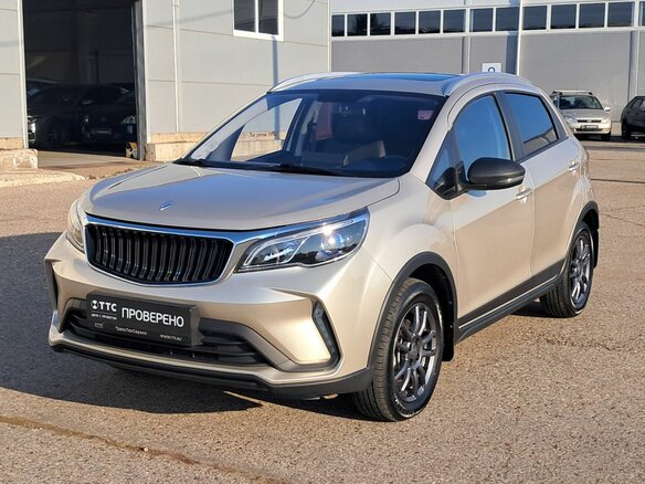 2023 Livan X3 Pro, жёлтый