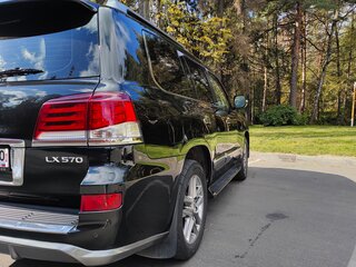 2013 Lexus LX 570 III Рестайлинг, чёрный, 4000000 рублей, вид 4
