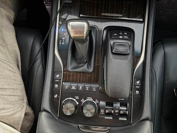 2016 Lexus LX Arctic Trucks 450d AT35 III Рестайлинг 2, белый - вид 21