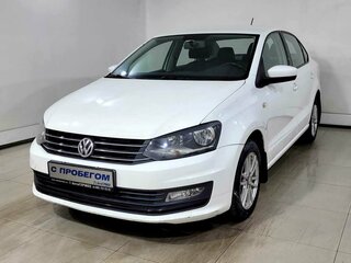2017 Volkswagen Polo V Рестайлинг, белый, 915000 рублей, вид 1
