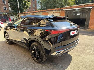 2024 Omoda C5 I, чёрный, 2490000 рублей, вид 5