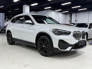 2022 BMW X1 Long 20Li sDrive II (F48) Рестайлинг, белый, 2456000 рублей, вид 3