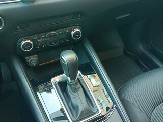 2025 Mazda CX-5 II Рестайлинг, красный, 3950000 рублей, вид 5