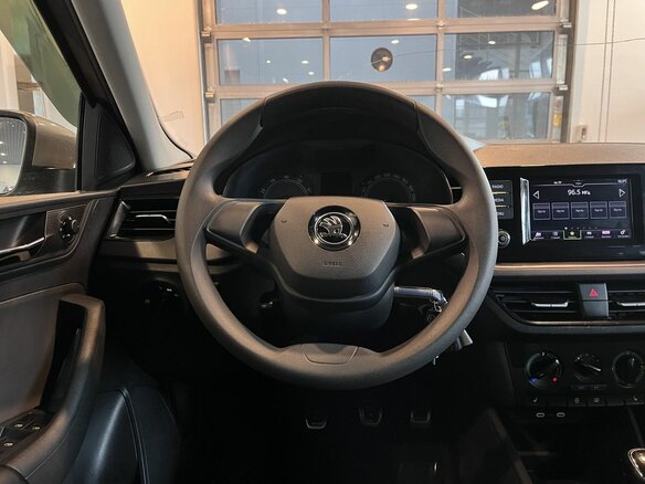 2021 Skoda Rapid II, серый - вид 10