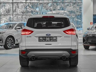 2015 Ford Kuga II, белый, 1049000 рублей, вид 5