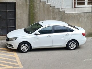 2017 Lada (ВАЗ) Vesta I, белый, 800000 рублей, вид 1
