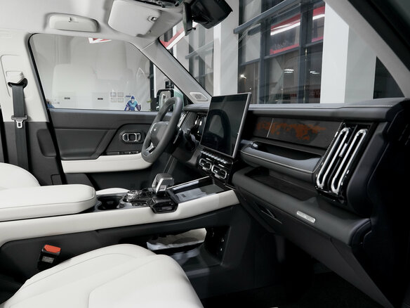 2025 Jetour T1, зелёный, 3770000 рублей - вид 7