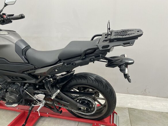 2015 Yamaha MT-09 Tracer (FJ-09), чёрный, 679000 рублей - вид 13