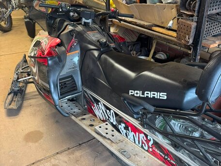 2014 Polaris 550 IQ, чёрный, 690000 рублей, вид 2