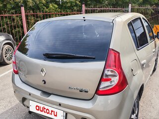 2011 Renault Sandero I, бежевый, 620000 рублей, вид 5