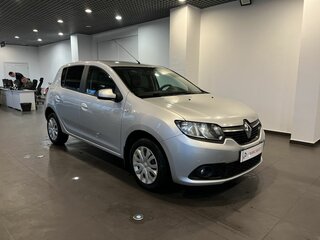 2017 Renault Sandero II, серый, 879000 рублей, вид 1