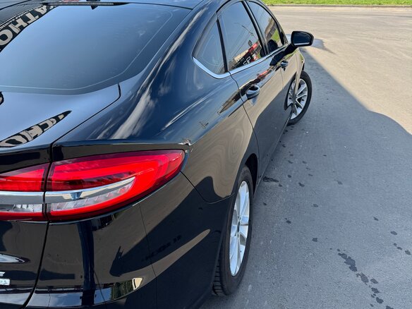 2020 Ford Fusion (North America) II Рестайлинг, чёрный, 1700000 рублей - вид 3