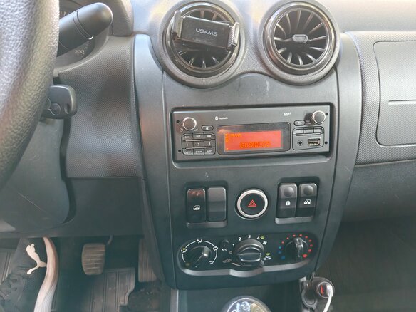 2018 LADA (ВАЗ) Largus, красный, 650000 рублей - вид 10