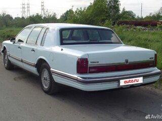1990 Lincoln Town Car II, белый, 940000 рублей, вид 2