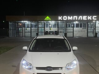 2013 Ford Focus III, белый, 710000 рублей, вид 2