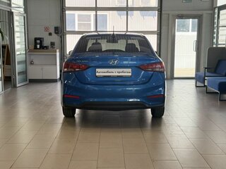 2018 Hyundai Solaris II, синий, 1280000 рублей, вид 3