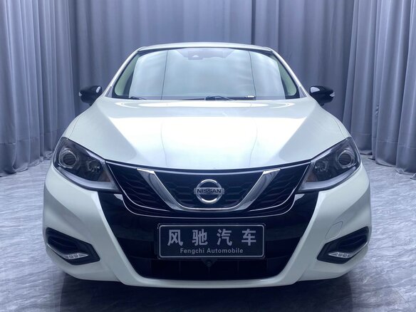 2023 Nissan Tiida II (China Market), белый, 1000000 рублей - вид 1