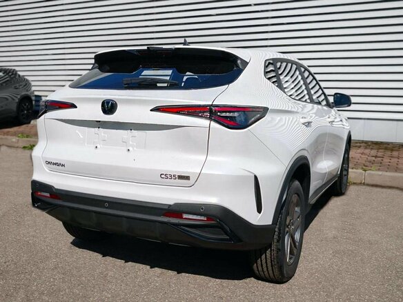 2026 Changan CS35 Max, белый - вид 3