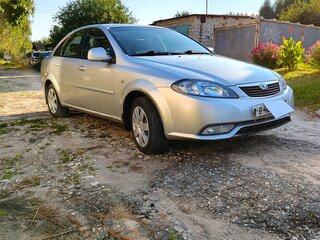 2013 Daewoo Gentra II, серебристый, 670000 рублей, вид 2