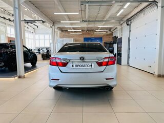 2012 Toyota Camry VII (XV50), серебристый, 1549000 рублей, вид 5