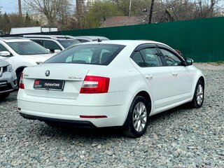 2018 Skoda Octavia III (A7) Рестайлинг, белый, 1279000 рублей, вид 5
