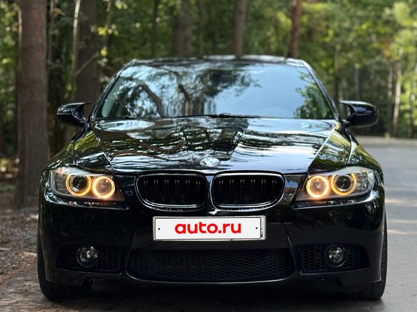 2009 BMW 3 серии 320i V (E90/E91/E92/E93) Рестайлинг, чёрный - вид 1