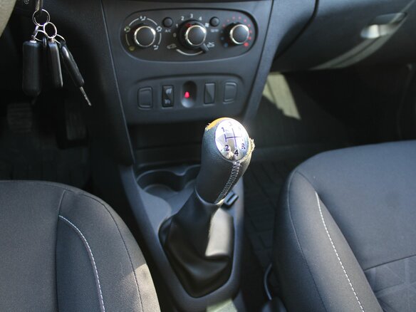 2018 Renault Sandero Stepway II, белый, 1090000 рублей - вид 17
