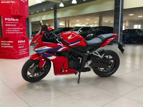 2026 Honda CBR 650R, красный, 1299000 рублей, вид 3