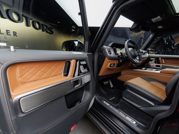 2026 Mercedes-Benz G-Класс 450 d III (W465) Рестайлинг, чёрный, 26590000 рублей - вид 9