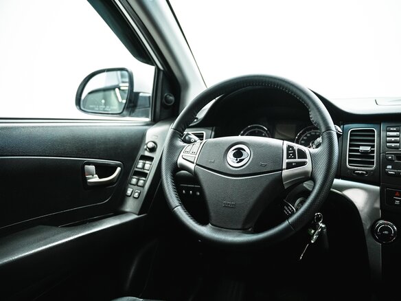 2011 SsangYong Actyon II, серебристый, 829000 рублей - вид 11