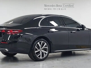 2024 Mercedes-Benz E-Класс 220 d VI (W214, S214), чёрный, 5990000 рублей, вид 4