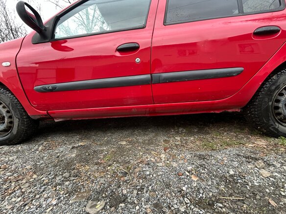 2005 Renault Symbol I Рестайлинг, красный, 210000 рублей - вид 6