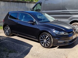 2018 Volkswagen Golf VII Рестайлинг, чёрный, 1250000 рублей, вид 4