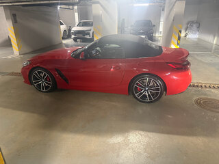 2020 BMW Z4 20i III (G29), красный, 4490000 рублей, вид 2