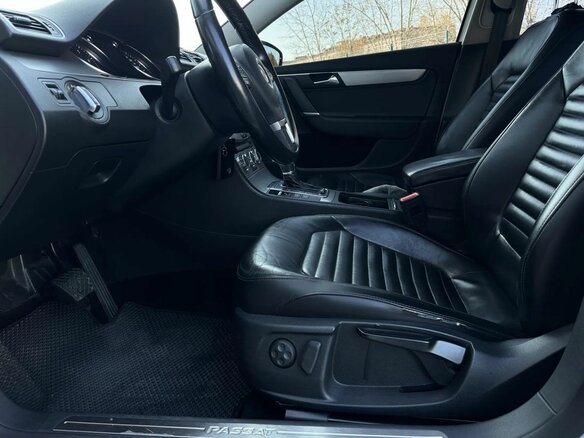 2012 Volkswagen Passat B7, белый, 999000 рублей - вид 22