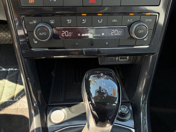 2026 Volkswagen Tharu XR, серый, 2000000 рублей - вид 11