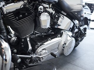 2016 Harley-Davidson Heritage, чёрный, 1350000 рублей, вид 4